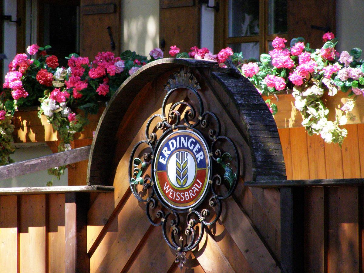 Hotel & Gaststaette Zum Erdinger Weissbraeu ميونيخ المظهر الخارجي الصورة