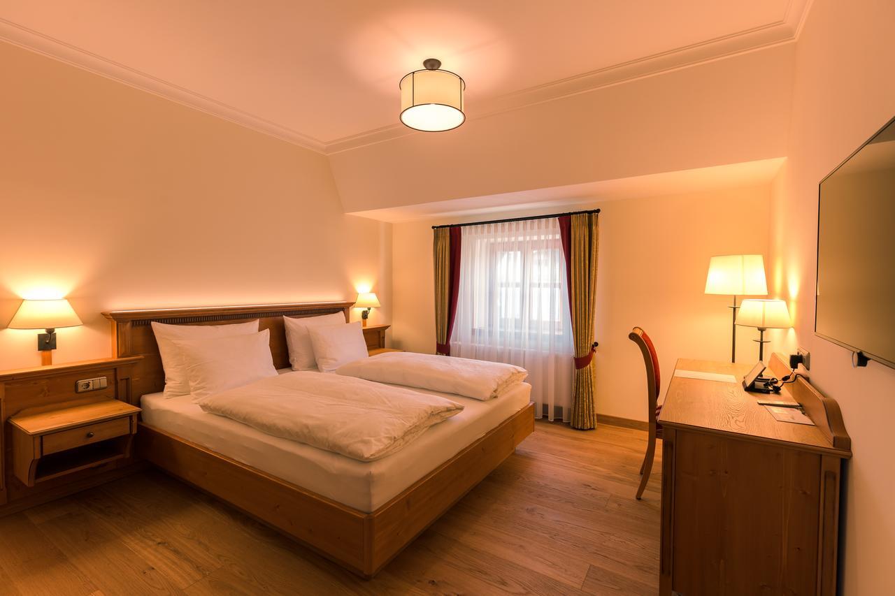 Hotel & Gaststaette Zum Erdinger Weissbraeu ميونيخ المظهر الخارجي الصورة