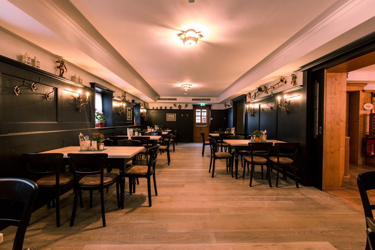 Hotel & Gaststaette Zum Erdinger Weissbraeu ميونيخ المظهر الخارجي الصورة