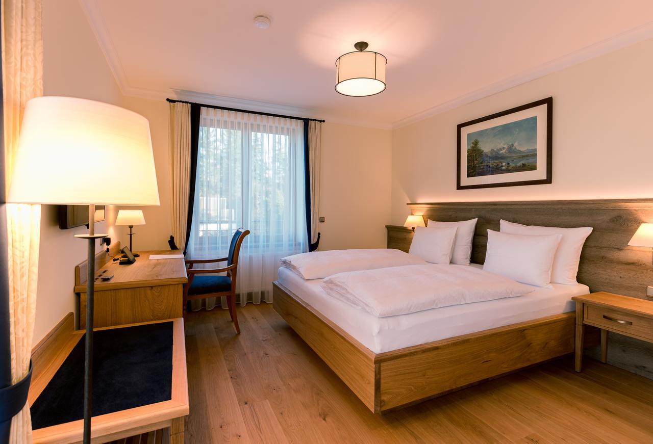 Hotel & Gaststaette Zum Erdinger Weissbraeu ميونيخ المظهر الخارجي الصورة